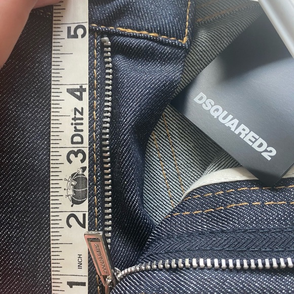 DSQUARED2 MEDIUM RISE JEANS - Picture 6 of 9